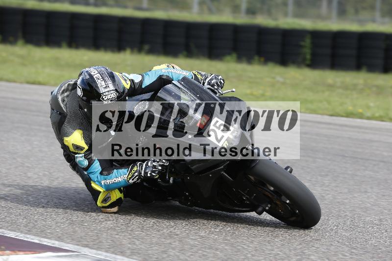 /53 16.09.2025 Track Day Domi Aegerter ADR/Gruppe rot/25